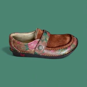 Alegria Marie Southwestern Romance Slip On Shoes Sz 41 US 10.5-11 Boho EUC